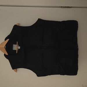 Black Old Navy Down Vest